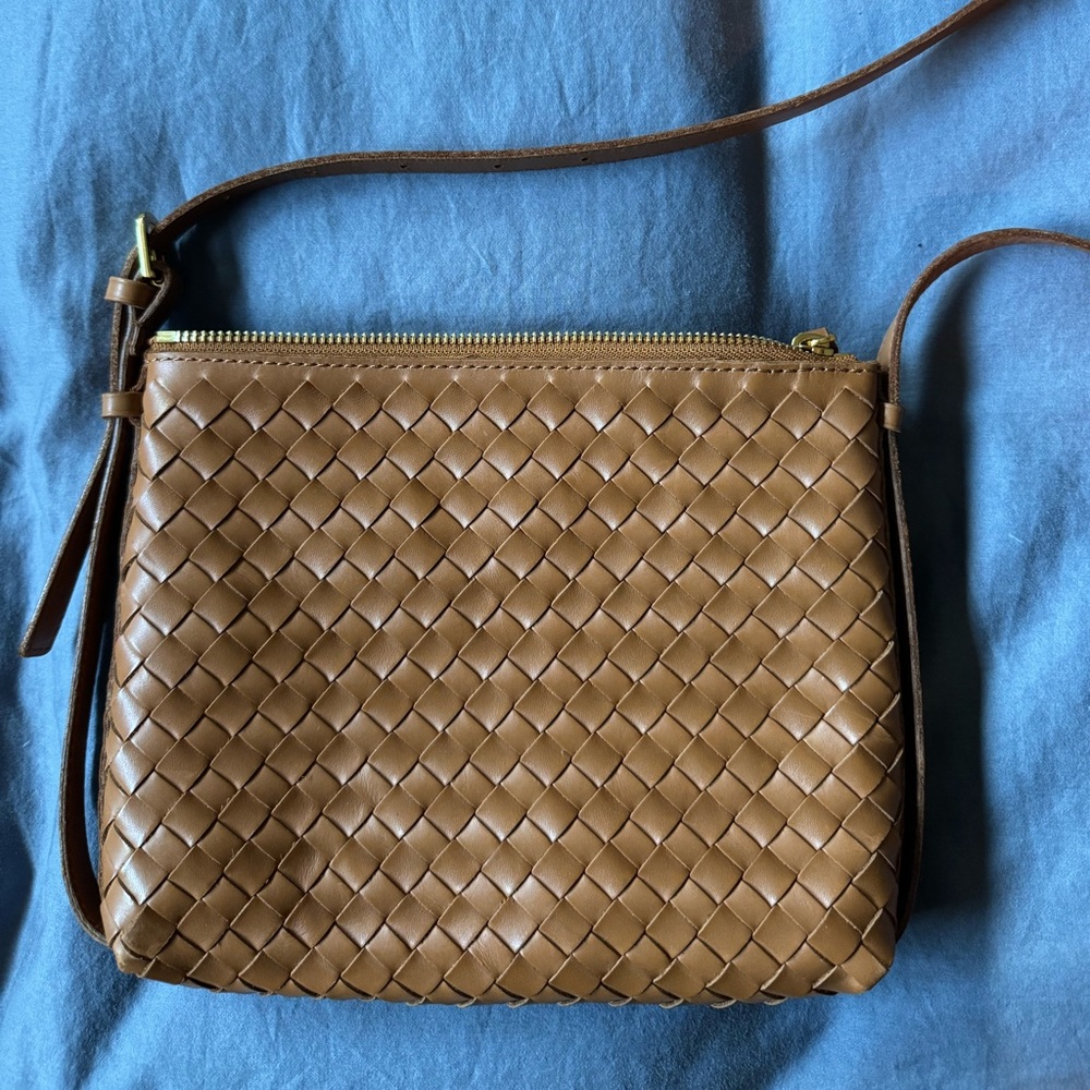 Madewell handwoven leather purse